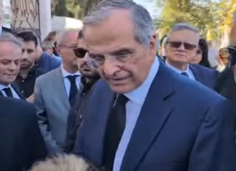 Στο Α’ Νεκροταφείο η οικογένειά Σαμαρά για το μνημόσυνο της κόρης τους, Λένας