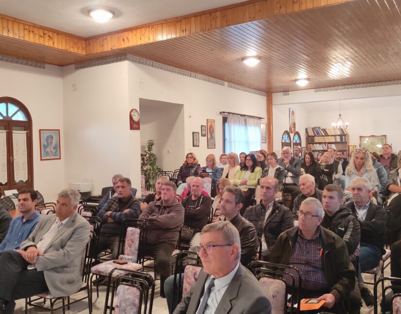 Πλήθος κόσμου- και… ερωτήσεων – για Αλ. Μητρόπουλο και Δ. Βερβεσό – στο Δίστομο!
