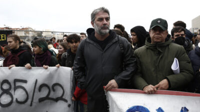 Στην Ευελπίδων ο Μπισμπίκης για το τροχαίο στη Φιλοθέη