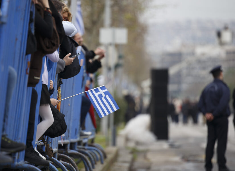 28η Οκτωβρίου: Ποιες μέρες δεν θα γίνουν μαθήματα – Το πρωτόκολλο της παρέλασης