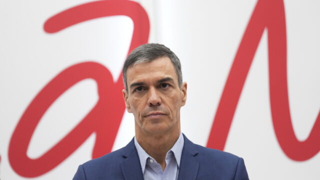 Ο Τραμπ ζητά την αποβολή της Ισπανίας από το ΝΑΤΟ