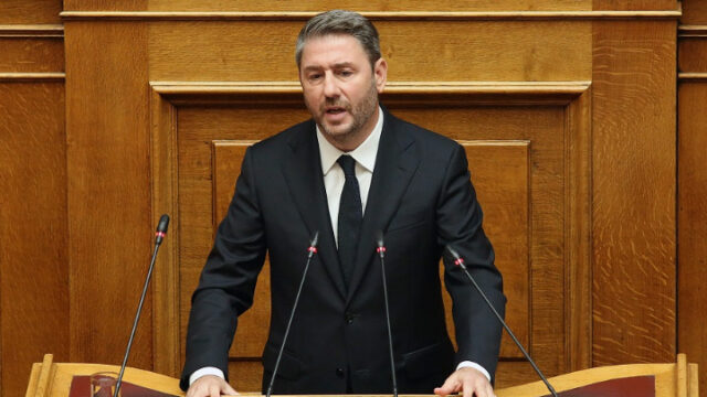 Ανδρουλάκης προς Μητσοτάκη: Εκθέσατε την Ελλάδα – Σας πιάσανε στον ύπνο στη Λιβύη