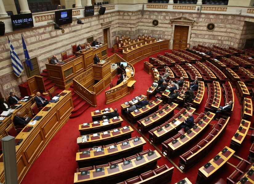 Τρεις κι ο κούκος στην ομιλία Ανδρουλάκη για τις φρεγάτες!