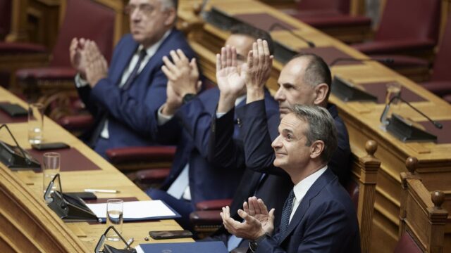 Το 2025 δεν είναι 1945! – Ας ξυπνήσει η Αθήνα! Γιάννος Μπαρμπαρούσης