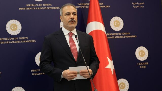 Οι κινητήρες προσδένουν και πάλι την Τουρκία στο αμερικανικό άρμα, Βάνα Στέλλου