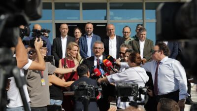 Ο ενθουσιασμός κάποιων Ελληνοκυπρίων για τον Έρχιουρμαν εκπλήσσει και τον ίδιον! Κώστας Βενιζέλος