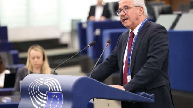 Γ. Μανιάτης: «Η Ελλάδα της ΝΔ μόνιμη ευρωπαϊκή εξαίρεση στη στήριξη της Αυτοδιοίκησης»