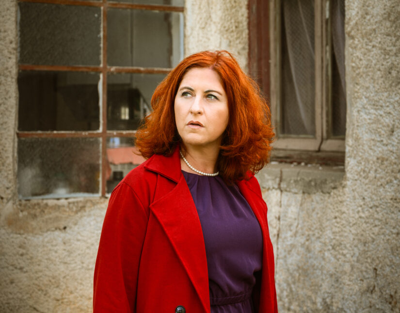 «Mother Tongue» της Γεωργίας Τσαγκαράκη στο THEATRE OF THE NO