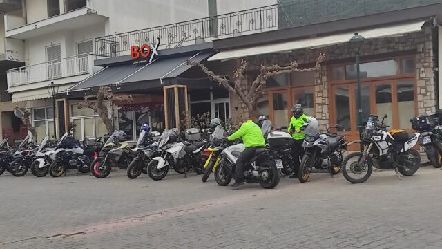 Στο Μουσείο Διστόμου, γύρο Παρνασσού και “Πάντα (με) Κράνος” οι “Xplore Riders”!