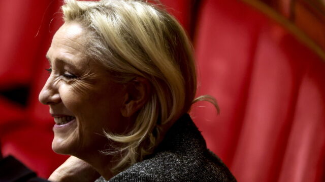 Η Λεπέν κερνάει πίκρα τον Μακρόν!