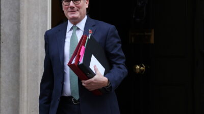 Στάρμερ: Προσβλητική η δήλωση Τραμπ για τα στρατεύματα στο Αφγανιστάν