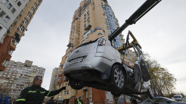 Axios: Μυστικές συνομιλίες μεταξύ ΗΠΑ και Ρωσίας