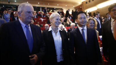 Καραμανλής-Βενιζέλος σε ντουέτο! – Προσδεθείτε στο Μαξίμου!