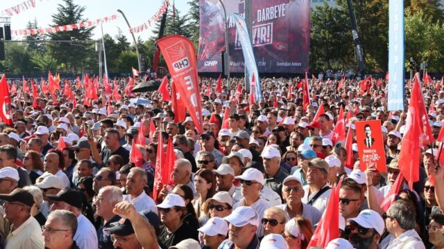 Η τουρκική Γενιά Ζ γυρίζει την πλάτη στην κάλπη, Βάνα Στέλλου