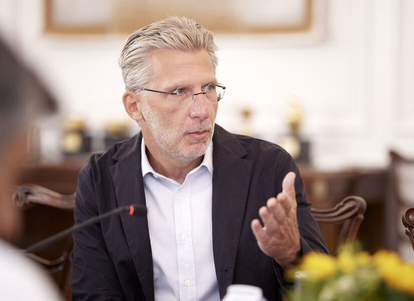 Ο Σκέρτσος σπεκουλάρει πριν... κρυώσει ο νεκρός! Κόμπρα