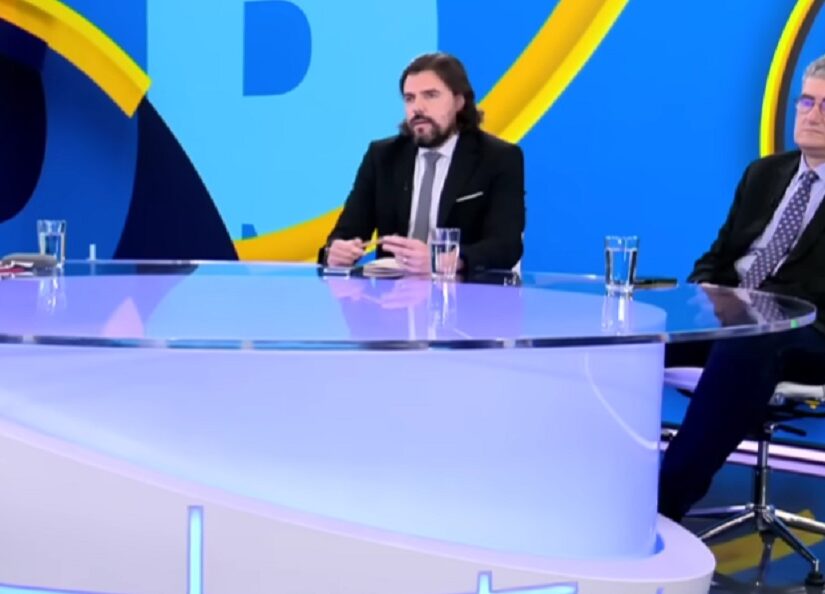 Μόνο καρεκλιές δεν έπεσαν στην κόντρα Παππά-Γιαννούλη!