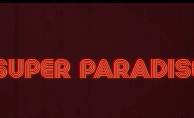 "Super Paradise": Μια ταινία για τις παλιές καλές εποχές, Κώστας Μπούρας