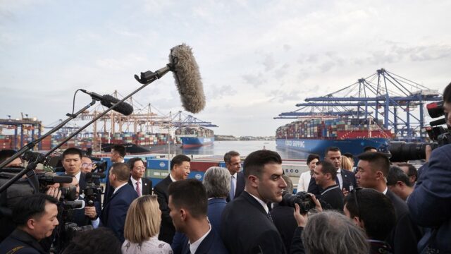 Ο Πειραιάς στη δίνη του γεωοικονομικού ανταγωνισμού ΗΠΑ-Κίνας, Σταύρος Λυγερός