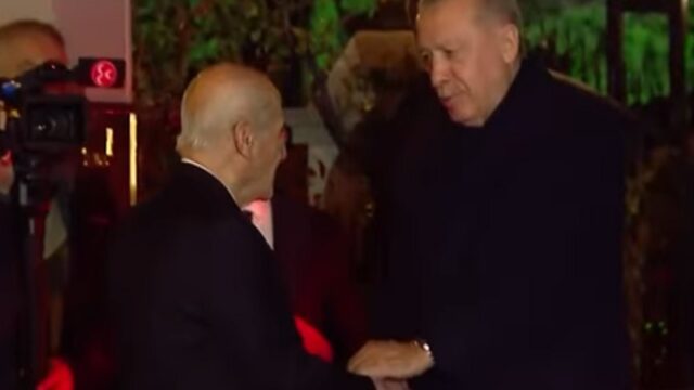 Ερντογάν σε φιλοδυτική στροφή- Κλειδωνισμοί και εντάσεις στον συνασπισμό με τον Μπαχτσελί;