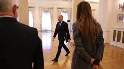 Δώδεκα ερωτήσεις στα υπό ίδρυση κόμματα για την εξωτερική πολιτική, Μάκης Ανδρονόπουλος