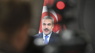 Στη Γερμανία ο Φιντάν – Στην ατζέντα SAFE και Eurofighter, Βάνα Στέλλου