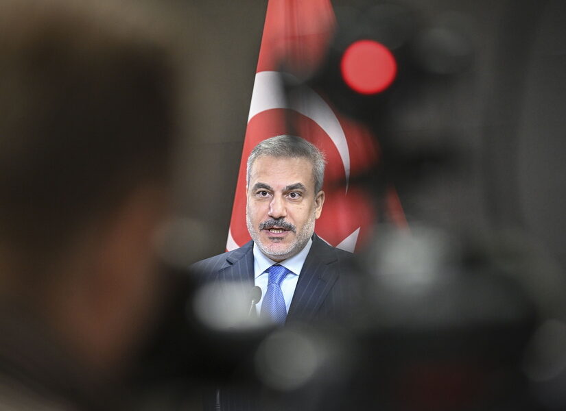 Στη Γερμανία ο Φιντάν – Στην ατζέντα SAFE και Eurofighter, Βάνα Στέλλου