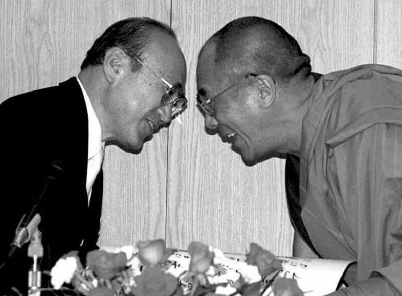 Πρόταση πολιτιστικής ανασυγκρότησης απέναντι στην κρίση, Νικόλαος Λάος