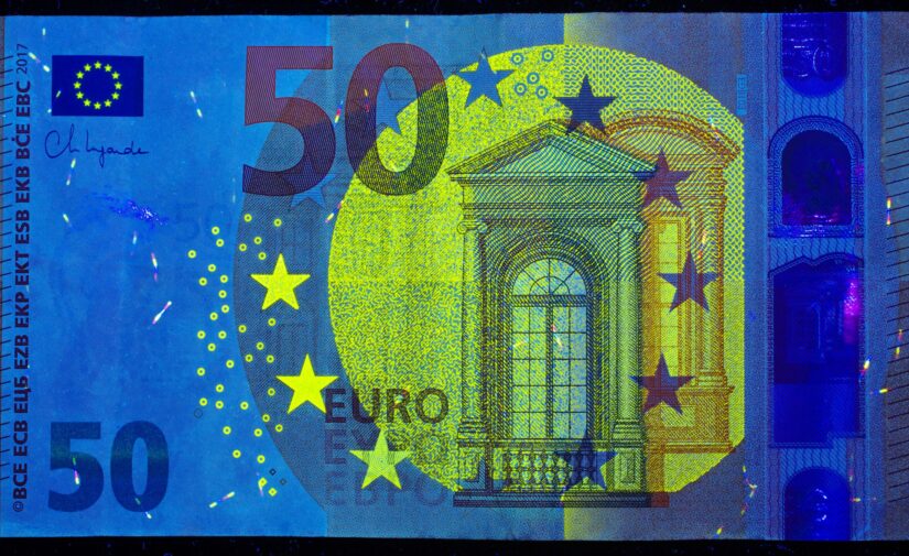 Χρέος: Η Ελλάδα “σβήνει” από τώρα δόσεις του 2033–2041