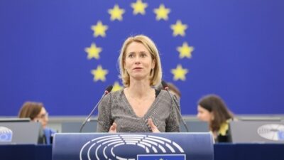 Κάλας: Ο ρωσικός στρατός θα πρέπει να περιοριστεί για να τερματιστεί ο πόλεμος