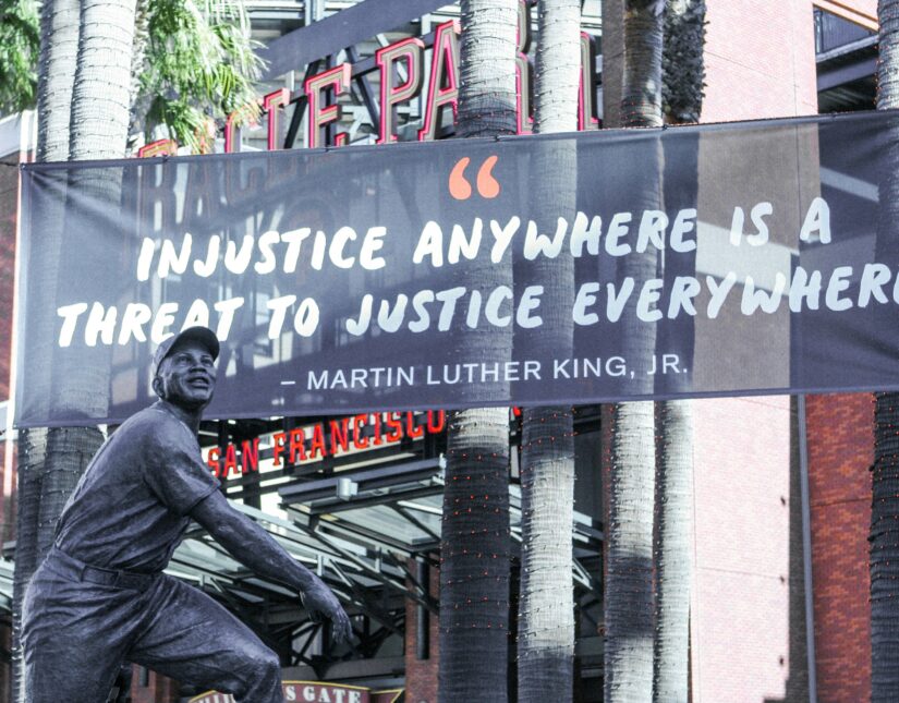 "Μια σύντομη ιστορία της διανεμητικής δικαιοσύνης": Για το βιβλίο του Samuel Fleischacker