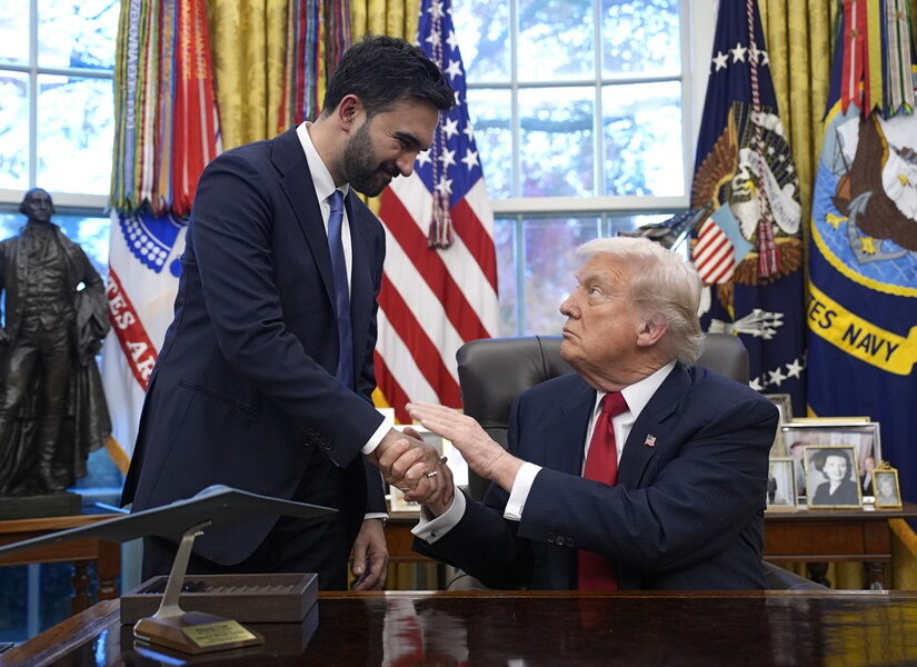 Το πολιτικό θέατρο κόβει εισιτήρια! Απόστολος Αποστόλου