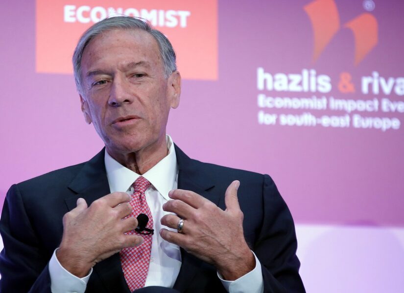 Τον θυμάστε τον παχουλό Πομπέο; Έσκασε μούρη στην Κύπρο αδυνατισμένος...