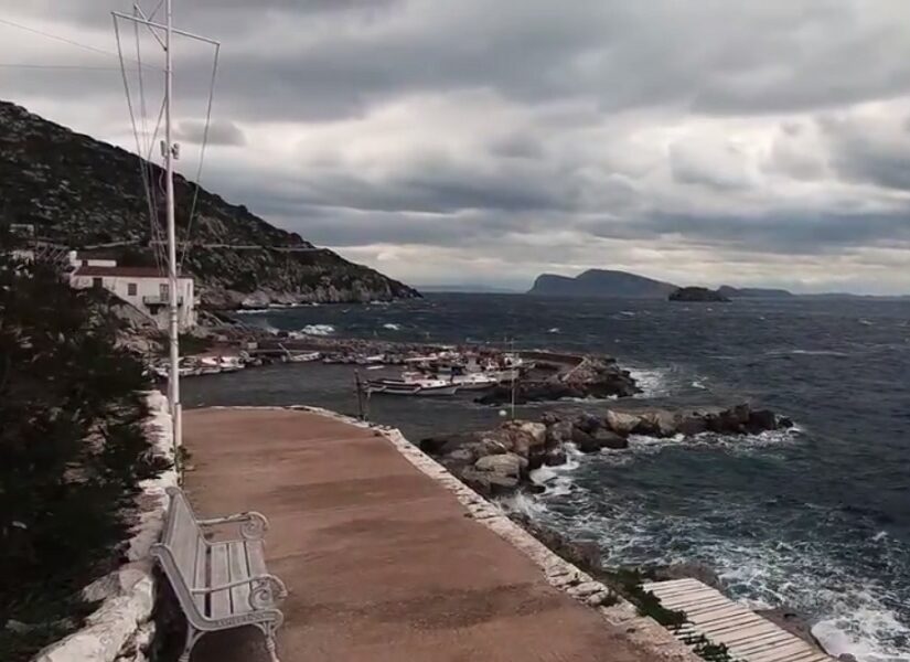 Τα νησιά εκτός καλοκαιρινής περιόδου...