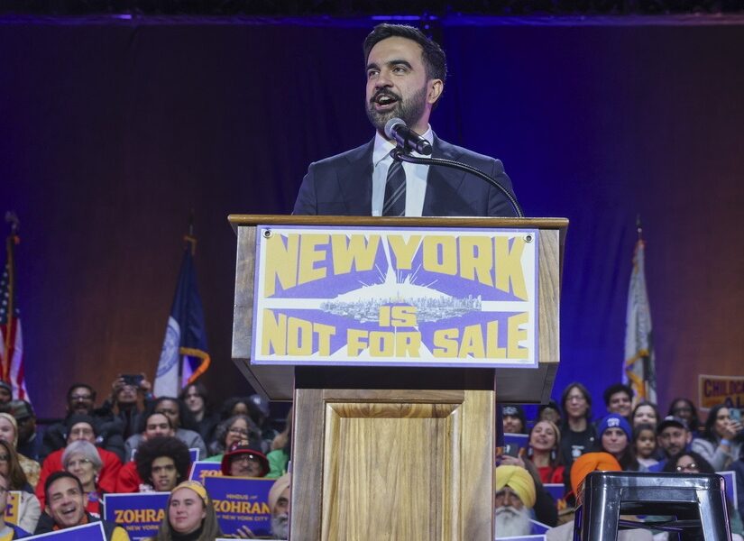 Άλλο και τούτο πάλι! – Θα μας πάρουν οι κομμουνισταί τη Νέα Υόρκη! Κόμπρα