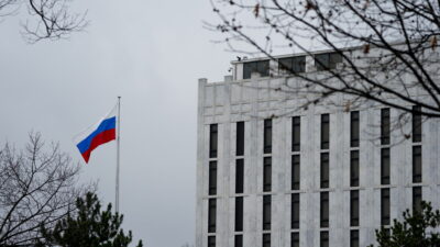 Η Ευρώπη χρηματοδοτεί το Κίεβο με τα κλοπιμαία από τα ρωσικά κεφάλαια, Σωτήρης Θεοδωρόπουλος