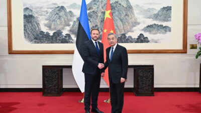 Σκιάχτηκε η Κίνα από τις απειλές της... Εσθονίας!