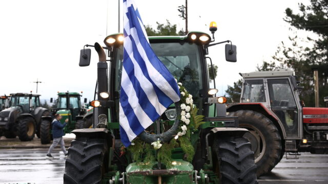 Η ΓΣΕΕ στηρίζει τα αιτήματα των αγροτών