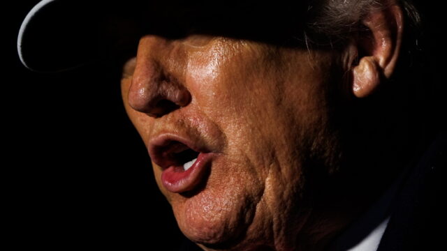 ΗΠΑ–Βενεζουέλα: Νέα κλιμάκωση - Πλήρη αποκλεισμό πετρελαϊκών μεταφορών διέταξε ο Τραμπ