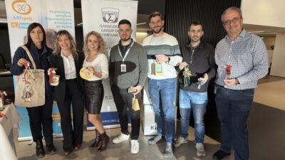 Όμιλος Επιχειρήσεων Σαρακάκη: Συγκέντρωση ποσού Ρεκόρ στο Christmas Bazaar 2025 της ΕΛΕΠΑΠ και στήριξη Κοινωνικού Παντοπωλείου Ασπροπύργου μέσω του Δεσμού