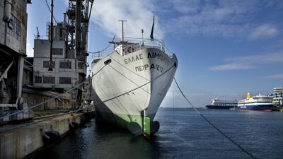 Λίμπερτυ: Τα πλοία που έγραψαν ιστορία στον πόλεμο και μεταπολεμικά, Σταύρος Μαλαγκονιάρης