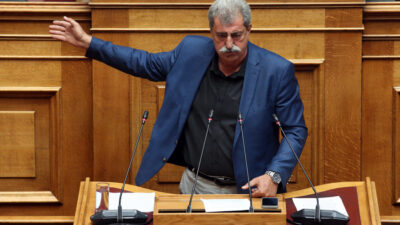 Γειά σου ρε Πολάκη με την… υψοφοβία σου!