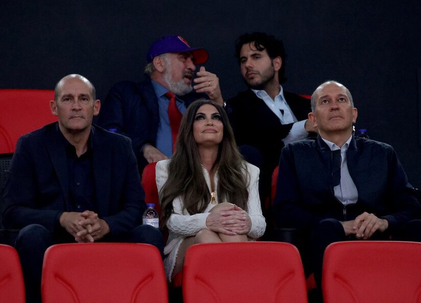 Από τη μια οι Μαρινάκης-Γιαννακόπουλος από την άλλη Αγγελόπουλοι συν... Κίμπερλι!