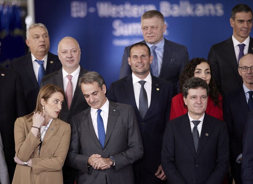 Πρωτοστατεί η Ελλάδα στον αντιρωσισμό με τον Κυριάκο! Απόστολος Αποστολόπουλος