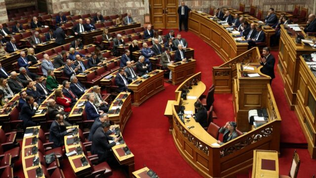 ΠΑΣΟΚ: Σφάλμα η υπαγωγή του ΟΠΕΚΕΠΕ στην ΑΔΑΕ – Άρχισαν οι απειλές στους αγρότες
