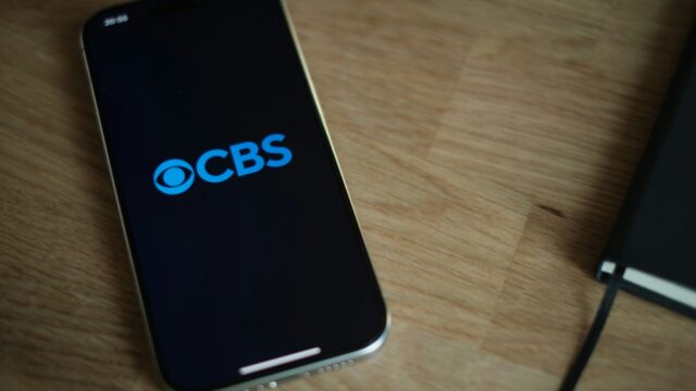 Σάλος στο CBS: Καταγγελίες για πολιτική λογοκρισία στην ιστορική εκπομπή “60 Minutes”