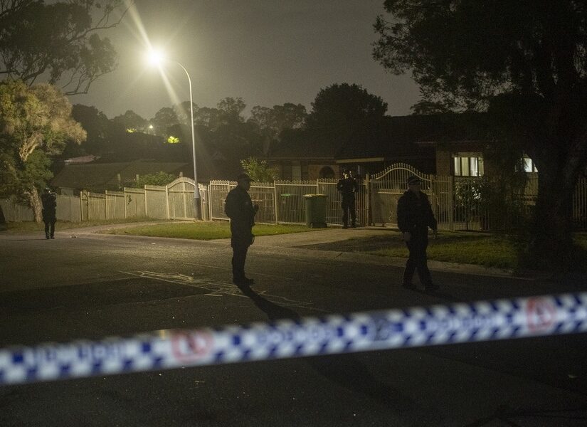 Παγκόσμιο σοκ από το μακελειό σε εβραϊκή εορτή στο Σίδνεϊ (video) – Πολίτης αφόπλισε τον δράστη