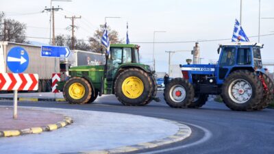 Μαξίμου σε αγρότες: Το πάρτι τελείωσε – Εντείνονται τα μπλόκα