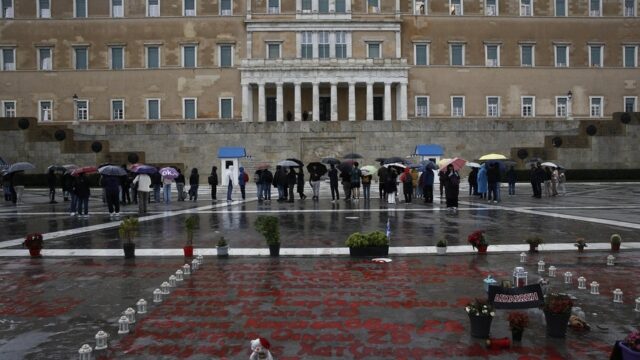 Στην υπηρεσία της "Δημοκρατίας της Αγοράς" το πολιτικό μας σύστημα, Κώστας Μελάς