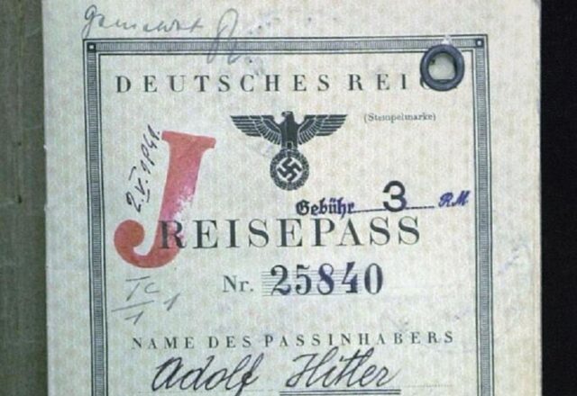 Οι άγνωστοι καταδρομείς του Β’ Παγκοσμίου Πολέμου – Η δράση τους στην Ελλάδα, Παντελής Καρύκας