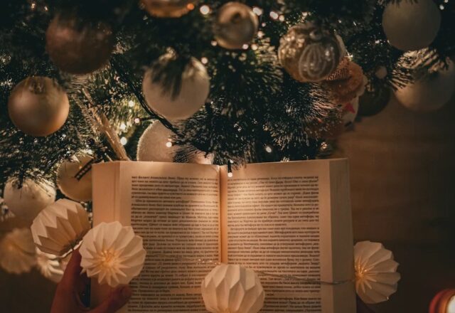 Τα Διηγήματα των Χριστουγέννων